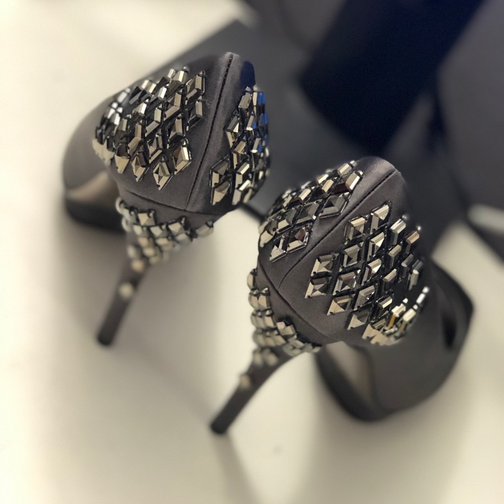 Gucci heels - Picture 2 of 3